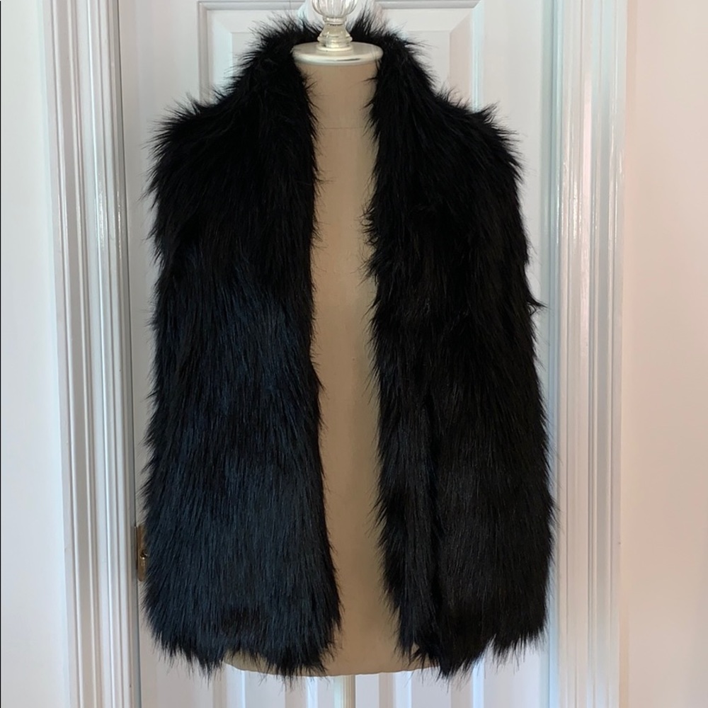 BCBGeneration black faux fur vest size XS